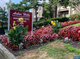15 River Rd APT I, Nutley, NJ 07110
