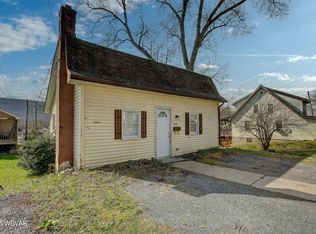 1030 W 4th St, Flemington, PA 17745