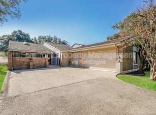 7706 Terra Mnr, Boerne, TX 78015