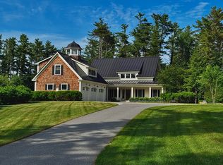 27 Maeves Way, Cumberland Foreside, ME 04110