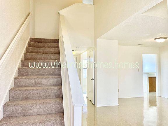 2nd image of 2305 Santo Domingo Ct