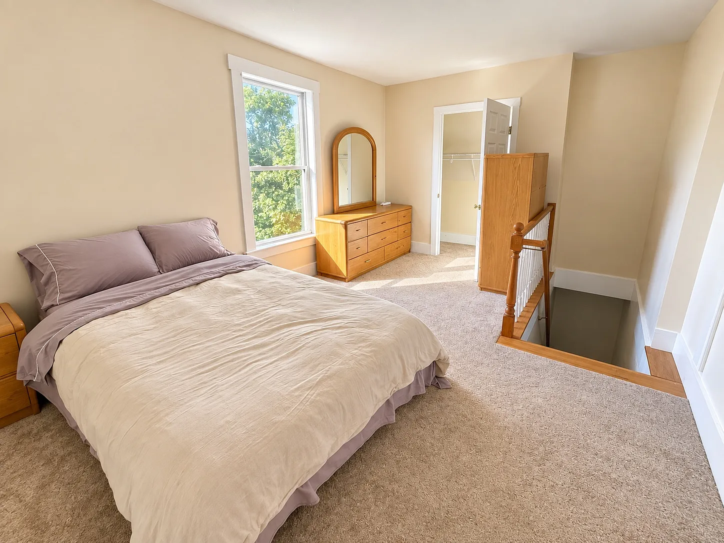 3 bed, 1400 sqft, $1,000 — Photo 1