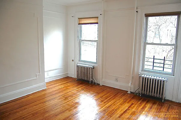 Rented by aptsandlofts.com | media 5