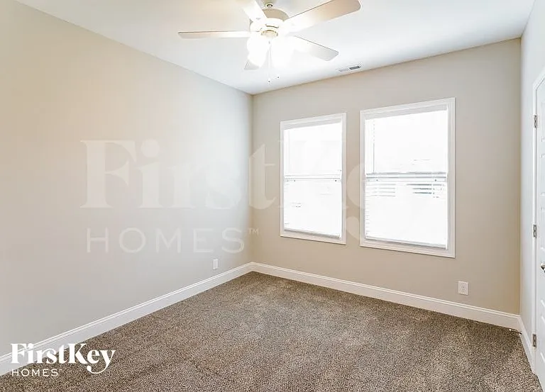 623 Alvin Rd — Photo 10