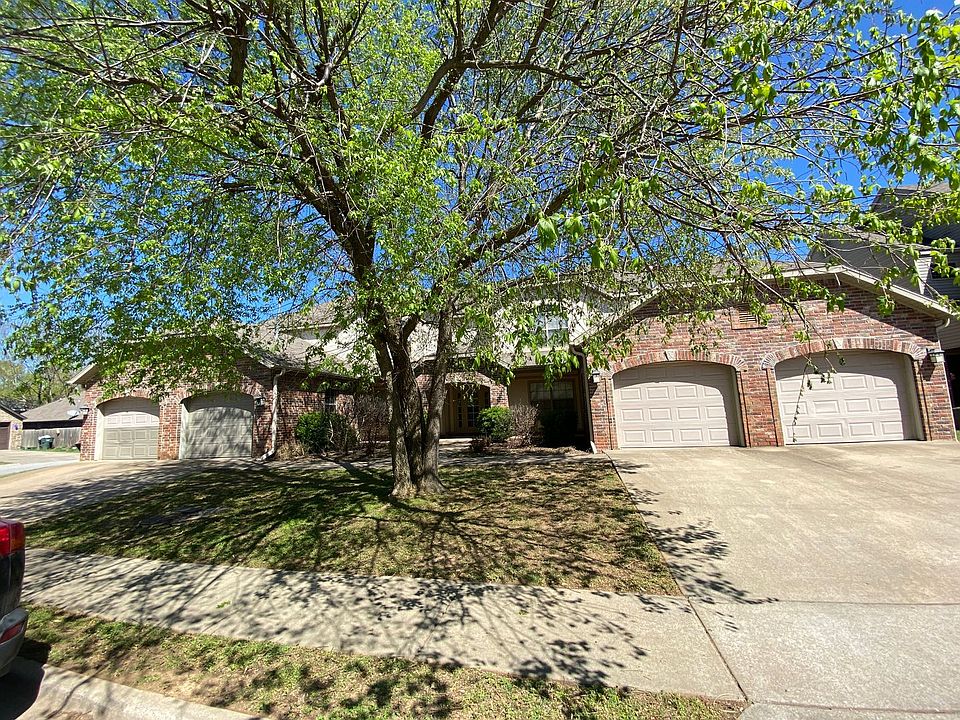 1st image of 2670 N Valencia Ave APT 4