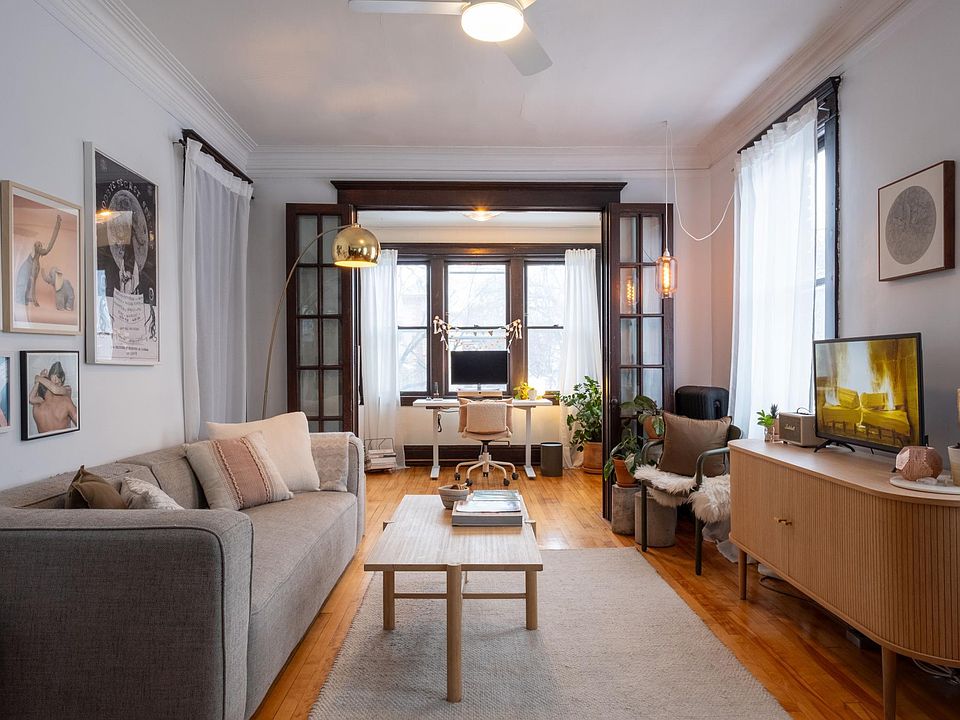 1st image of 1112 W 25th St APT 104