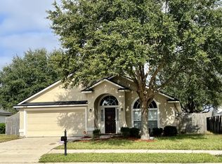 13706 Fish Eagle Dr W, Jacksonville, FL 32226