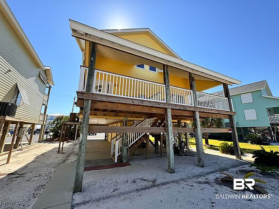5th image of 1228 W Beach Blvd #B