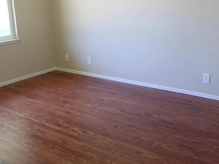 1225 Marlin Pl — Photo 8