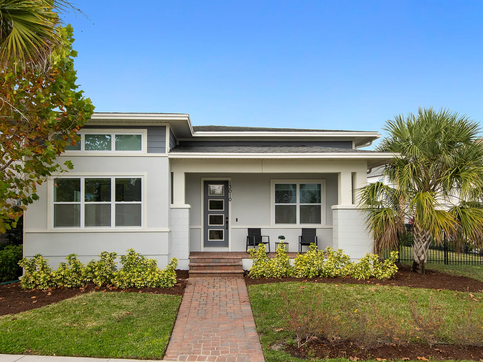 3 bed, 2.5 bath, 2098 sqft, $3,700 — Photo 2