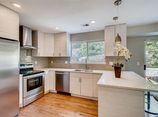 5547 S Killarney St, Centennial, CO 80015