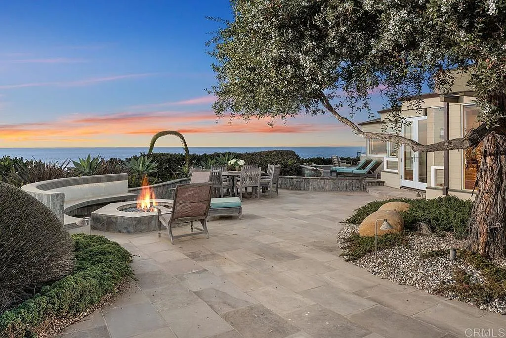 4 bed, 3.5 bath, 3979 sqft, $35,000 — Photo 1