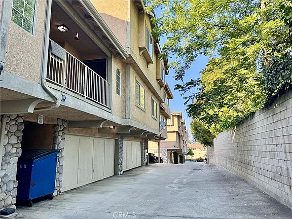 2nd image of 100 S Chapel Ave APT D
