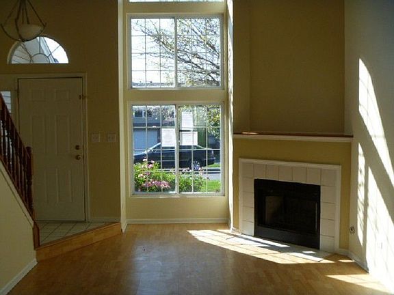 5th image of 1473 Berta Dr Unit 1473