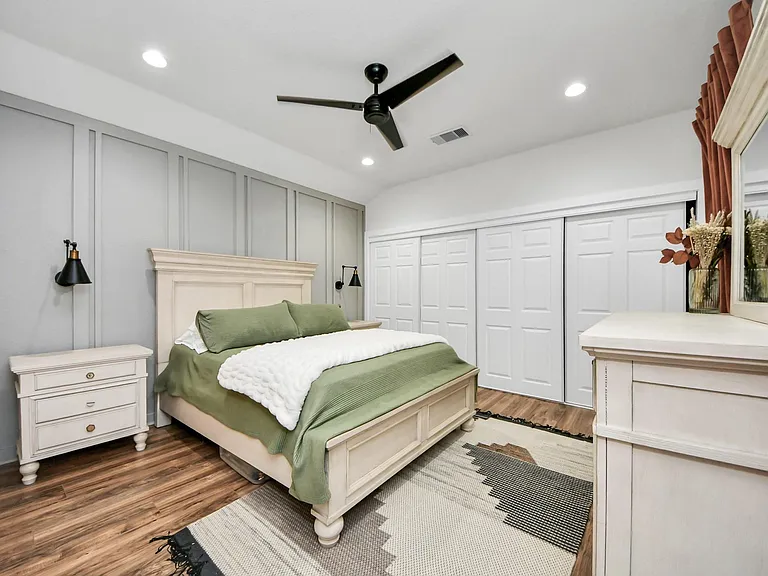 111 Jenkins St — Photo 12