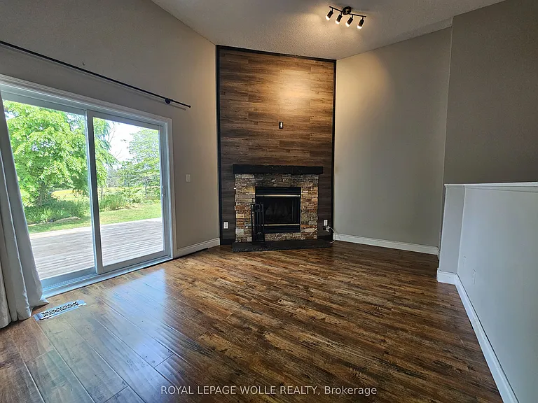 589 Beechwood Dr #36 — Photo 4