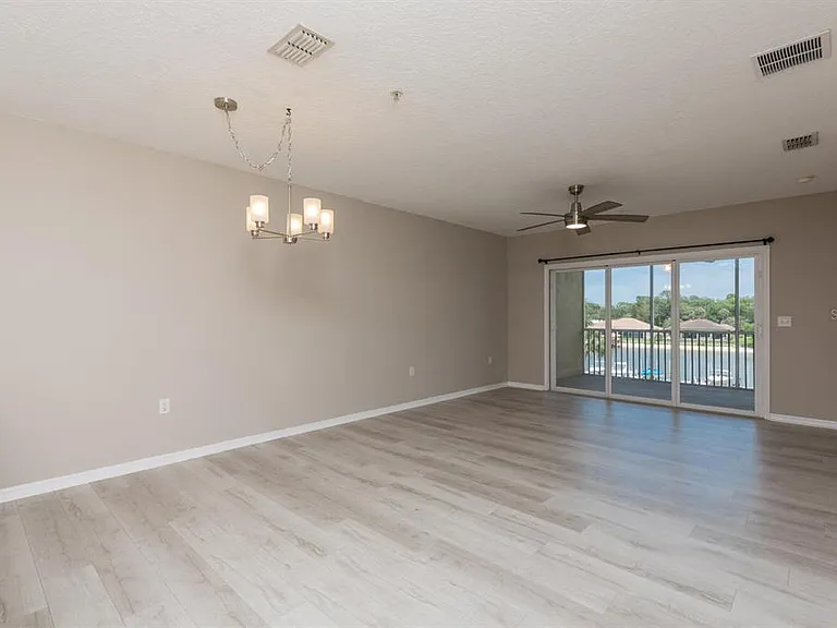 600 Canopy Walk Ln #634 — Photo 6
