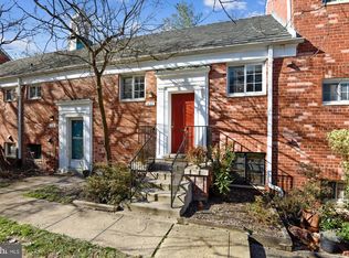 1607 Fitzgerald La, Alexandria, VA 22302
