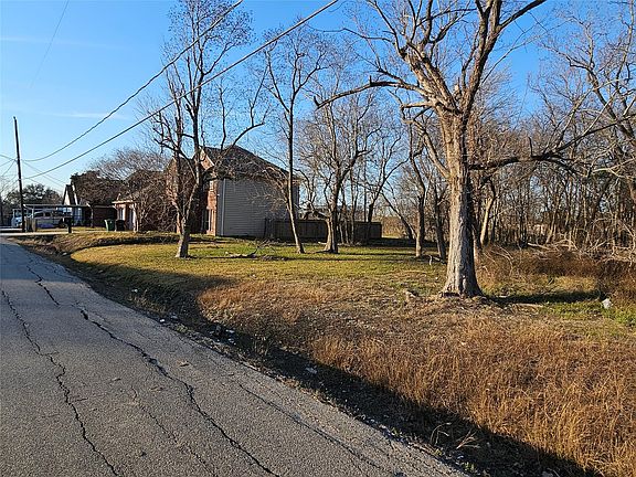 5th image of 0 N Lehall Ave