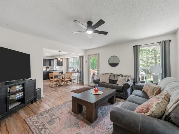 2930 Charlie Sleigh Rd, Woodlawn, TN 37191