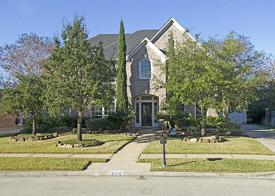 1st image of 16310 Burham Park Dr