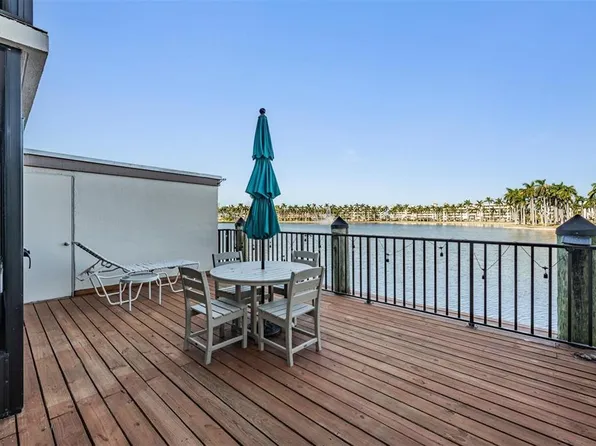 6294 Bahia Del Mar Cir APT 107, Saint Petersburg, FL 33715