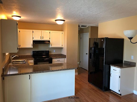 5th image of 3970 W Misty Dr