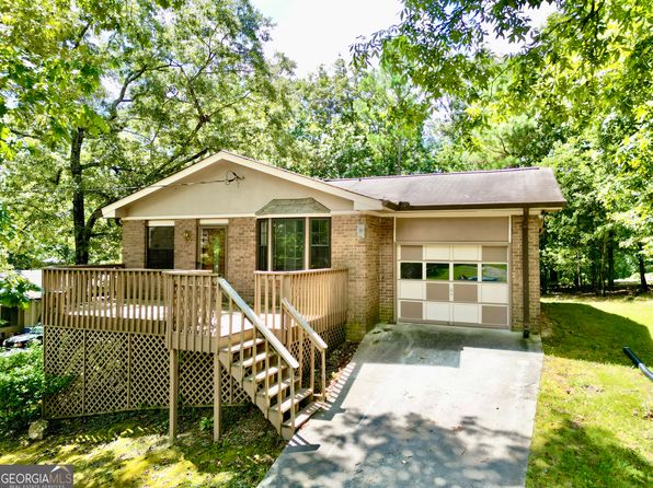 5 Garrett Rd NE
