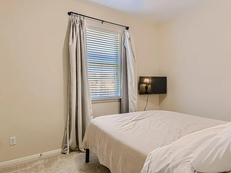 118 Preston Trl — Photo 15