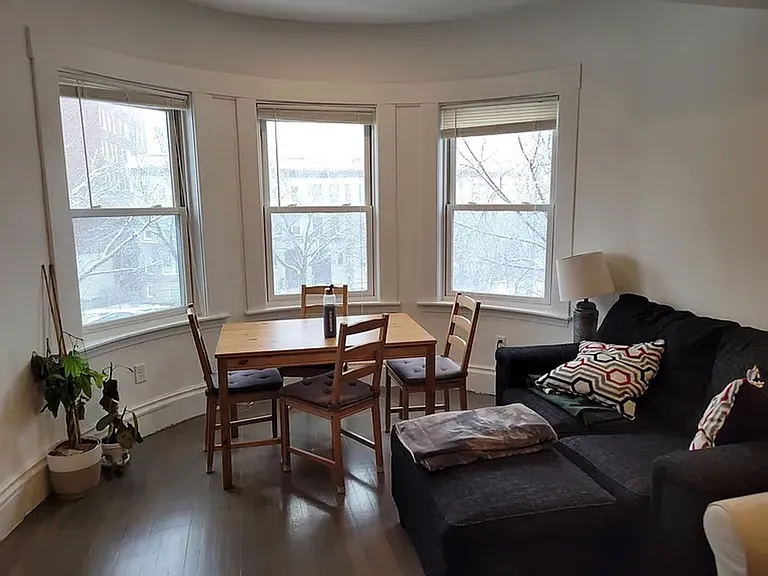 1408 Beacon St #3 — Photo 6