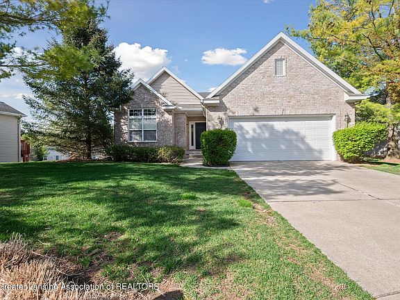 2nd image of 2340 Sapphire Ln