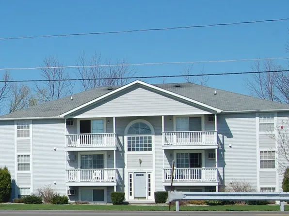 6820 Plaza Dr, Niagara Falls, NY