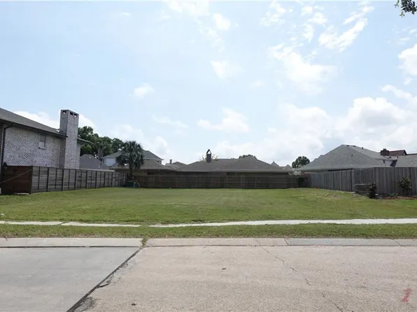 5212 Purdue Dr, Metairie, LA 70003