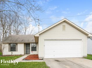 10302 E Maumee Dr, Indianapolis, IN 46235