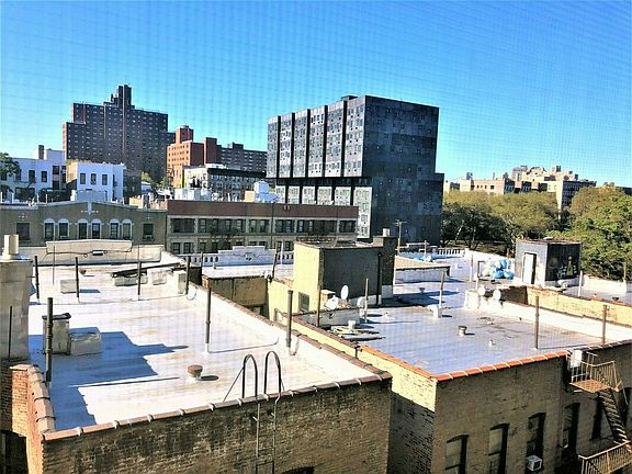 4th image of 409 Edgecombe Ave APT 8F