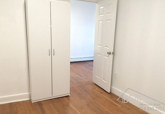 3rd image of 284 Cooper St #1