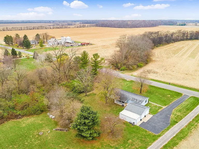 10999 Converse Rd — Photo 40