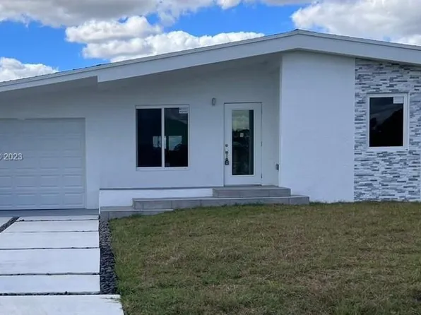 2928 7th St SW, Lehigh Acres, FL 33976