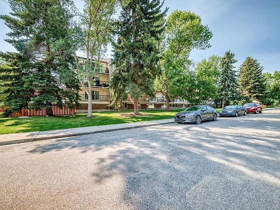 2nd image of 635 56th Ave SW #207