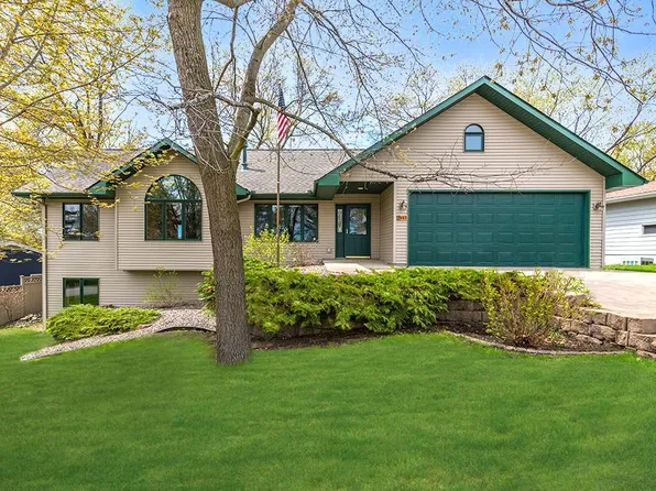 445 Tyrol Dr, Brainerd, MN 56401