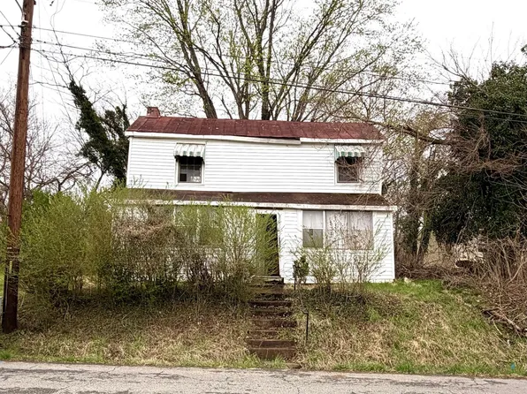 501 Edmund St, Bedford, VA 24523