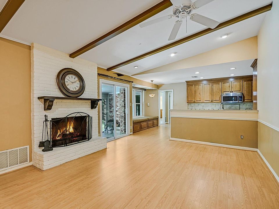 1st image of 8821 Silverarrow Cir