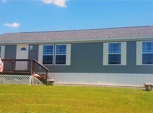 8 Blue Bird Ln, Springport, NY 13160