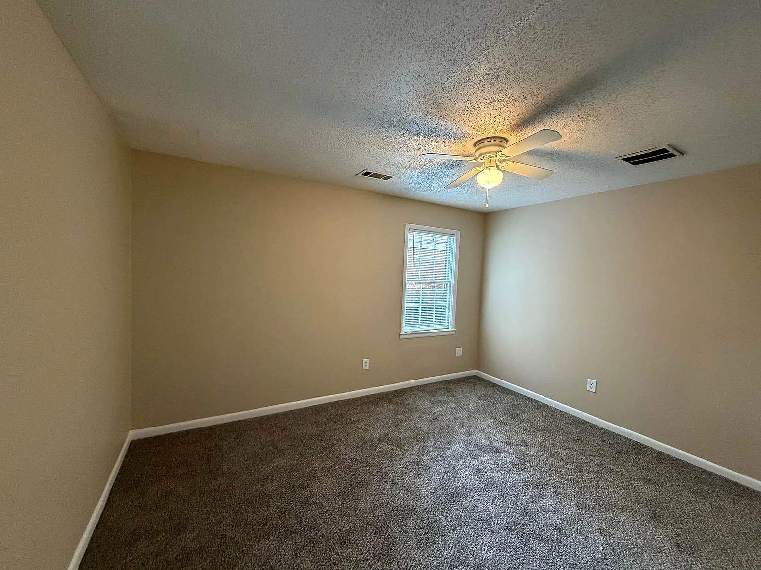 3210 Boxdale St — Photo 3
