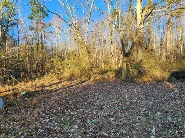 114 City Of Refuge Rd #2, Hartfield, VA 23071