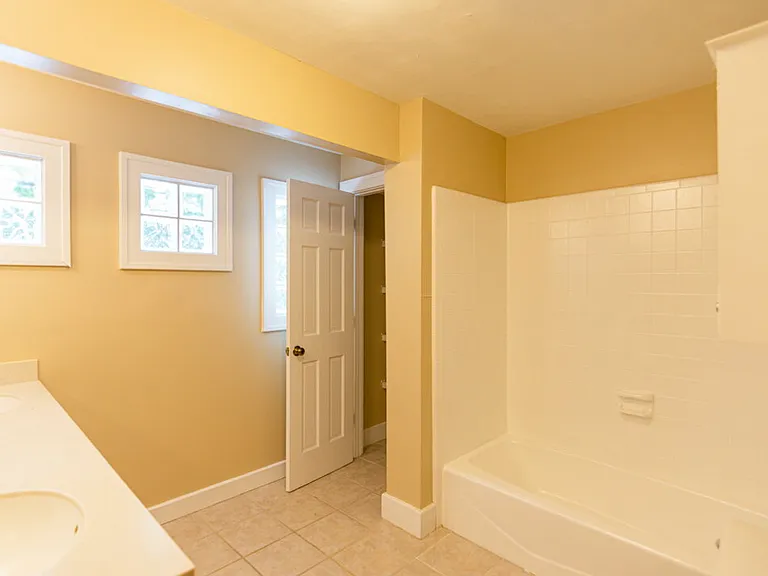 26 Bagwell Ave — Photo 38