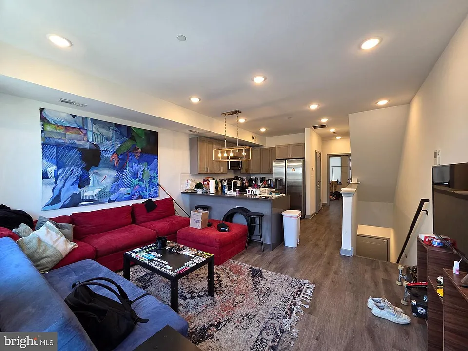 417 W Berks St #2