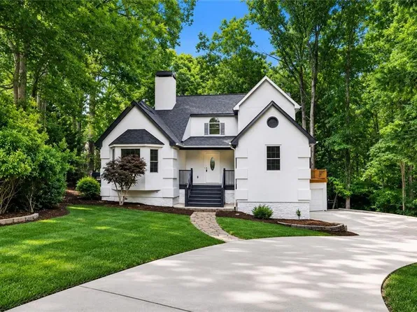 1406 The Ln, Lawrenceville, GA 30043