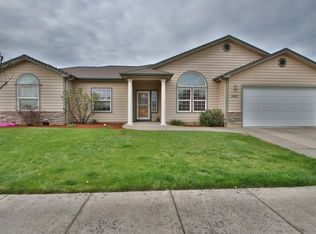 2891 Brookdale Dr, Central Pt, OR