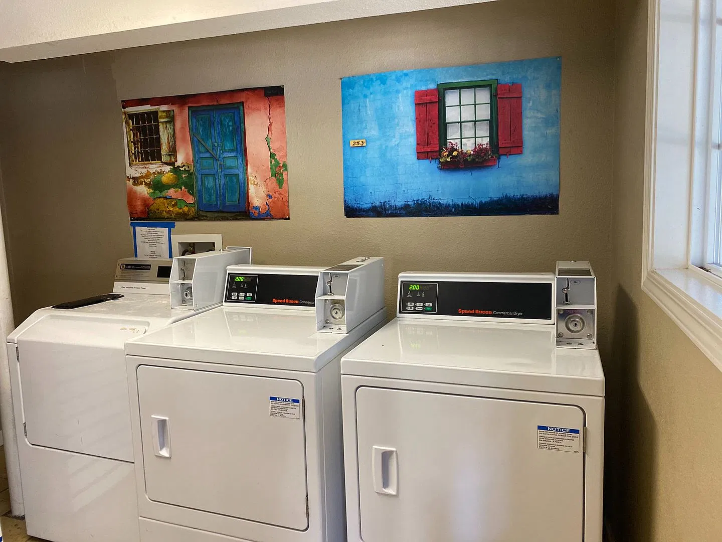 Elegant 2 Bed/2 Bath Apartment - Your New Home Awaits! — Photo 3